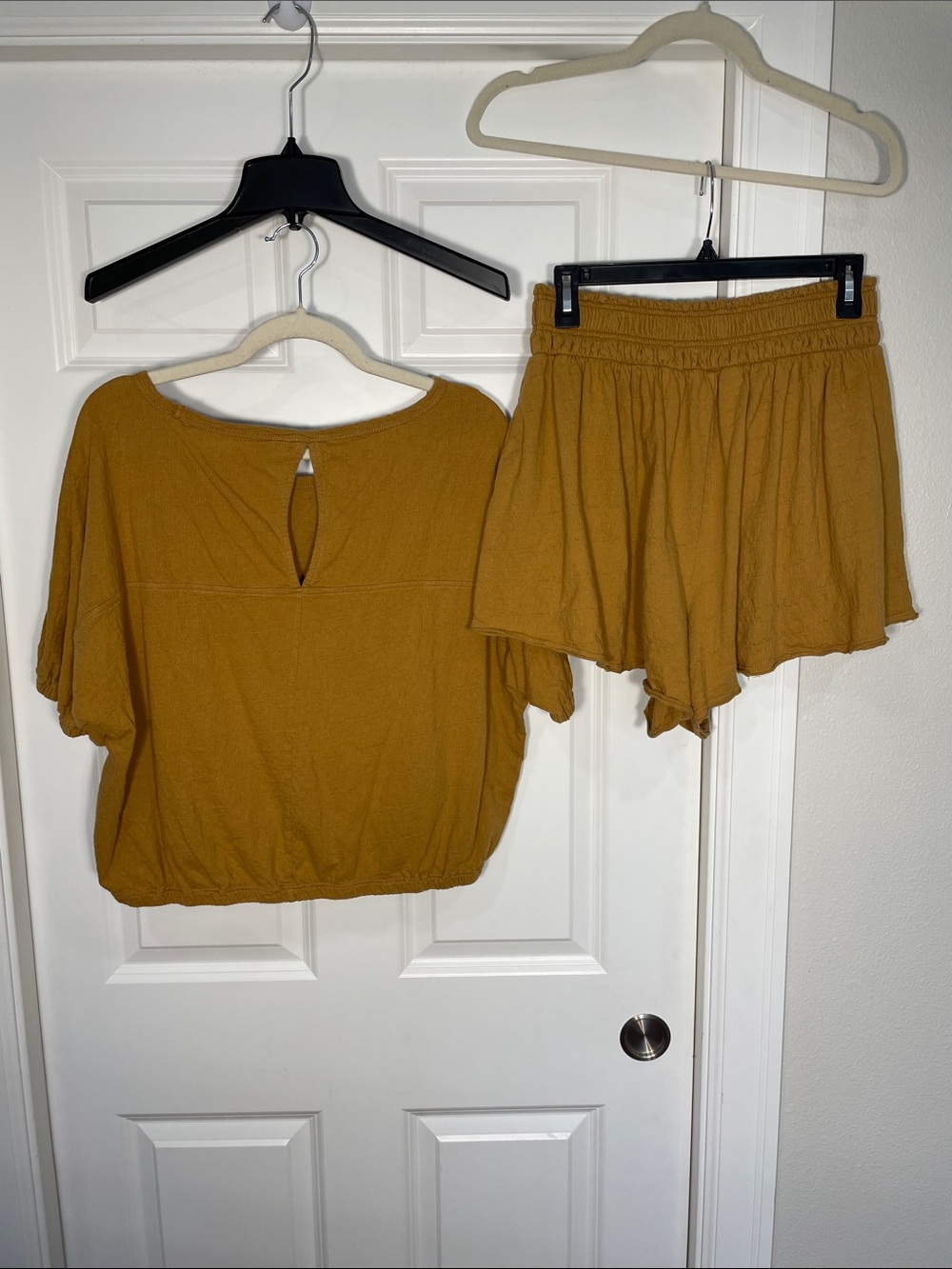 Daily Practice by Anthropologie Kimberly Shorts Set Size Medium Mustard Yellow - Picture 5 of 14